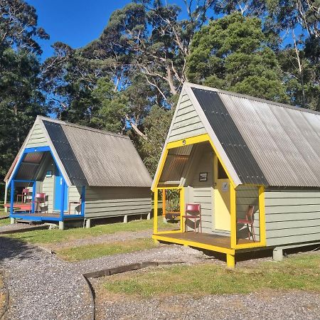 Strahan Backpackers 外观 照片